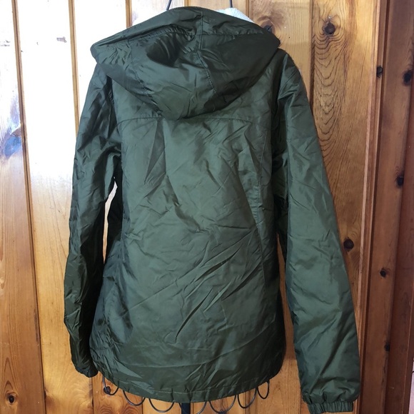 Columbia Womens Switchback Sherpa Lined Jacket | Olive Green small winter coat​ - Picture 8 of 12